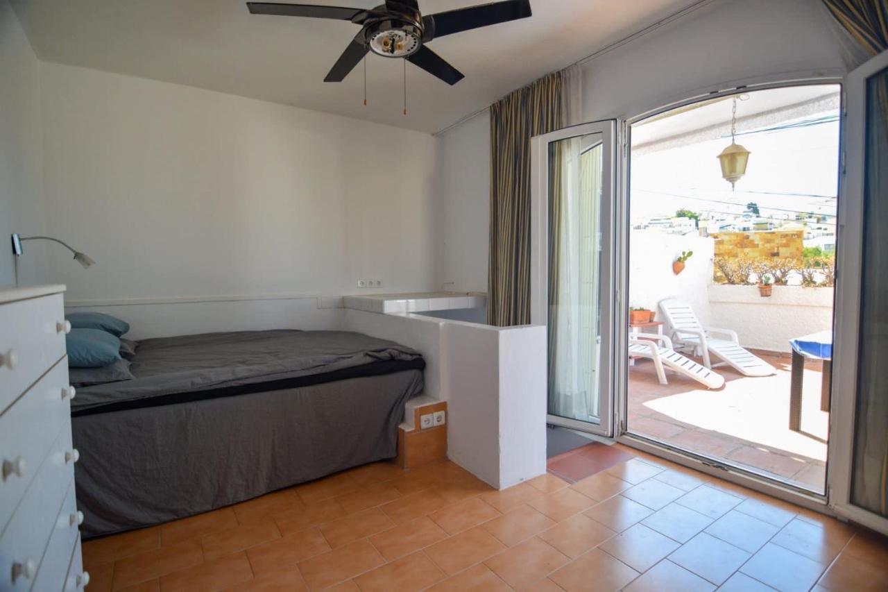 Вилла Casa Christina- Burriana Beach Нерха Экстерьер фото